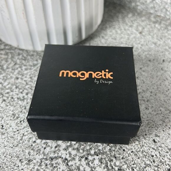 Magnetic By Design Lattice Adjustable Open Ring with Magnetic End in Rosetone - Picture 7 of 7